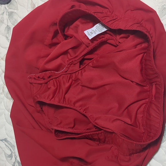 Athletic works red shorts - Picture 8 of 13